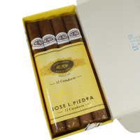 Jose L Piedra Cazadores Cigar - Bundle of 12
